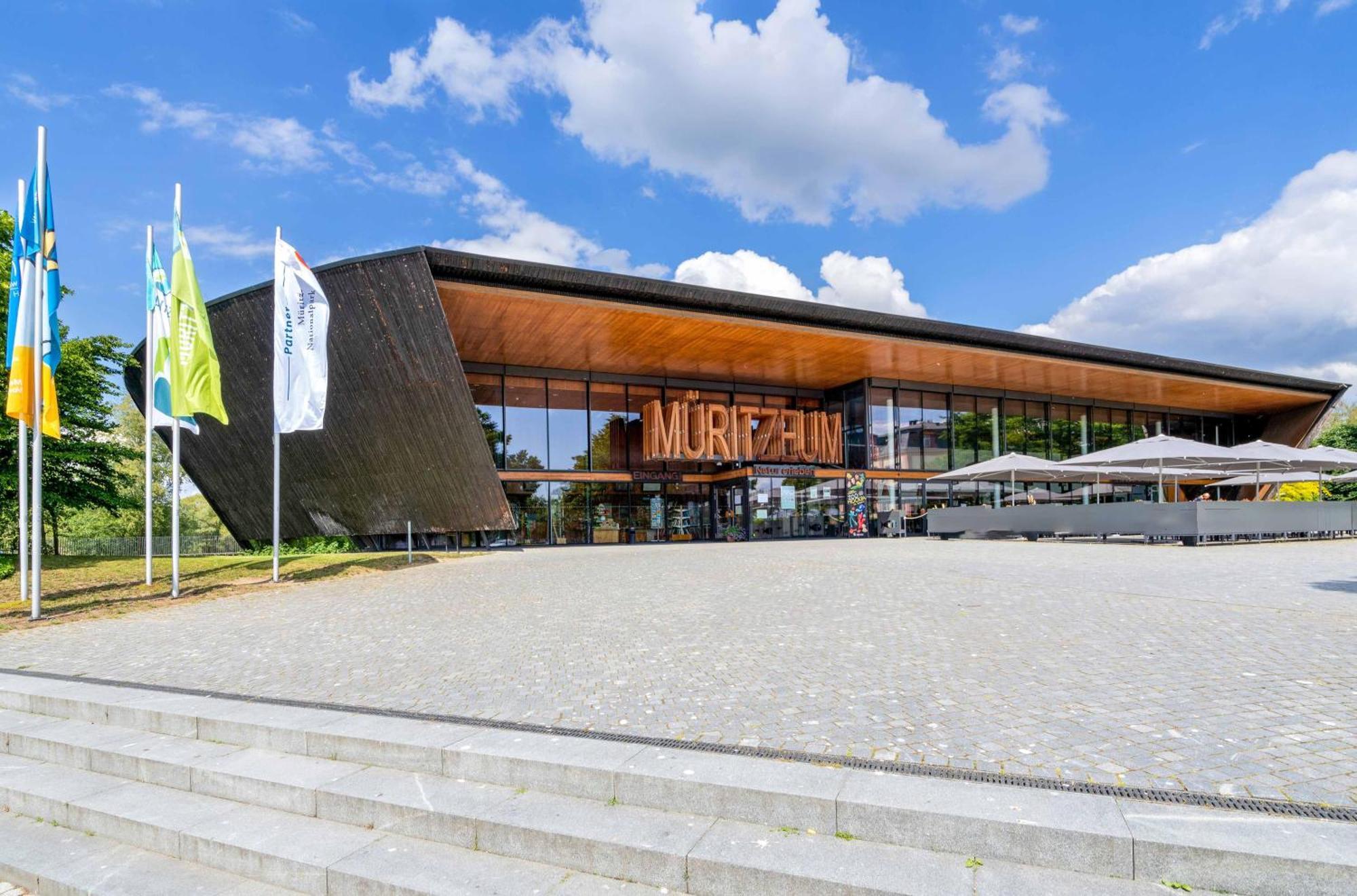 Ferienwohnungen Am Mueritzer Hafen Waren  Exterior foto