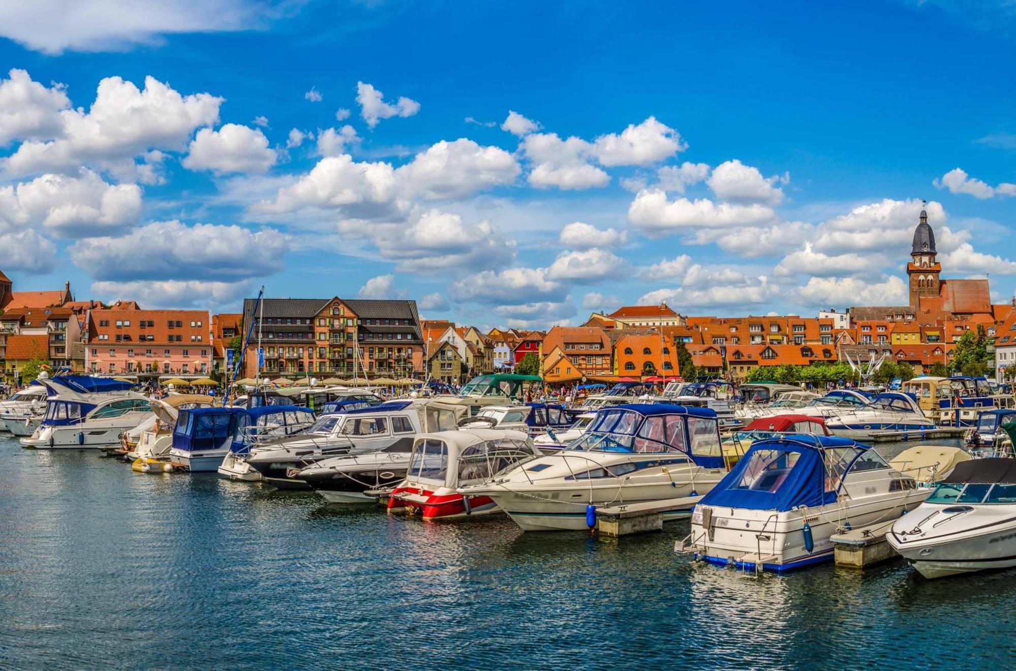 Ferienwohnungen Am Mueritzer Hafen Waren  Exterior foto